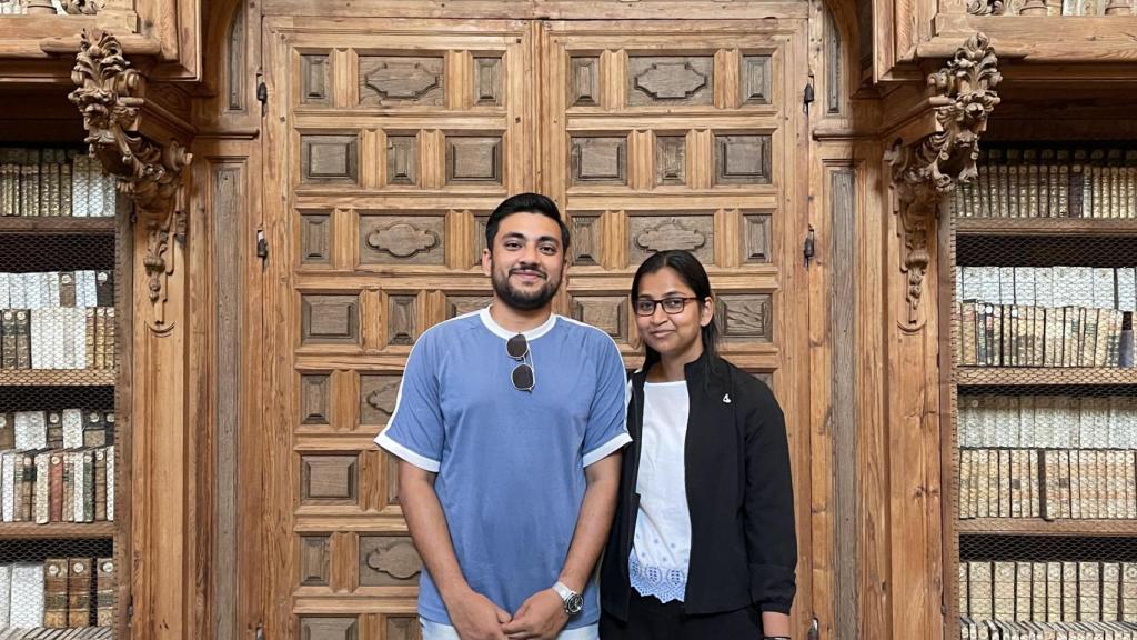 Atul y Vidisha, dos profesores de la India que han participado en la inmersión lingüística en Salamanca
