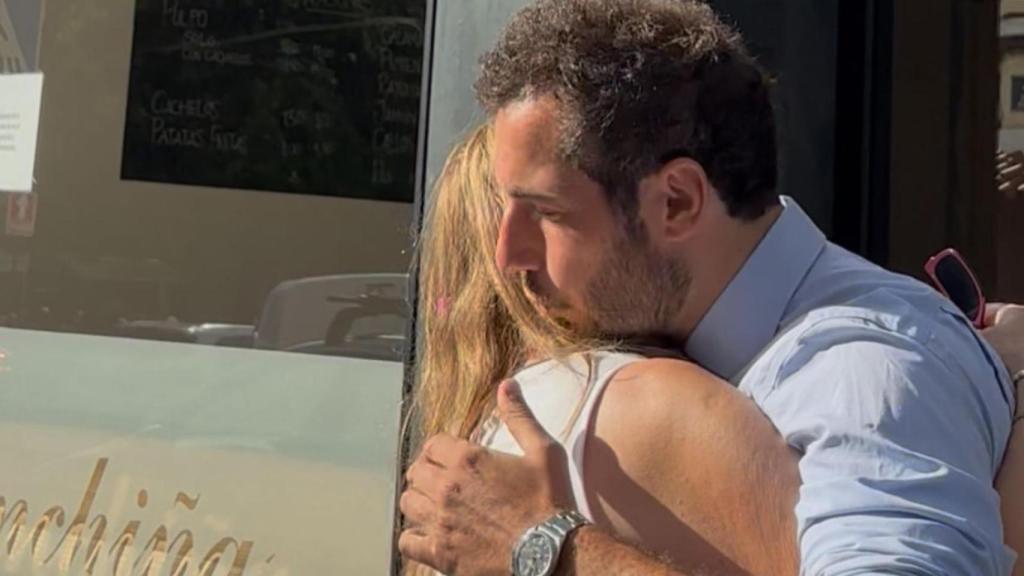 Pilar recupera su vivienda en el barrio de Os Mallos de A Coruña después de cinco años de espera