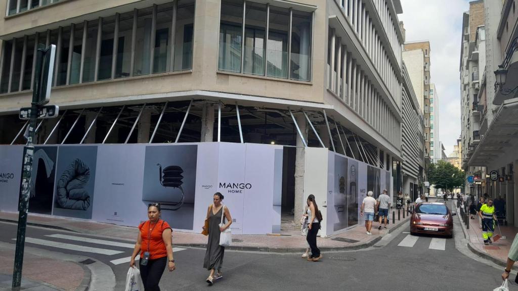 Nueva tienda de Mango Home en obras en Zaragoza.