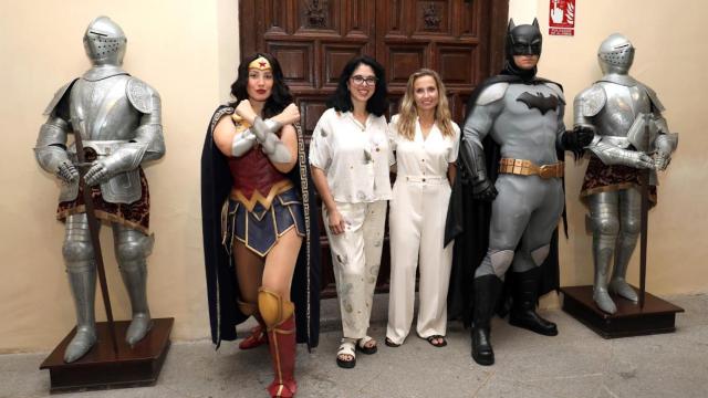 Presentación de la semana de Toledo en el Parque Warner de Madrid.