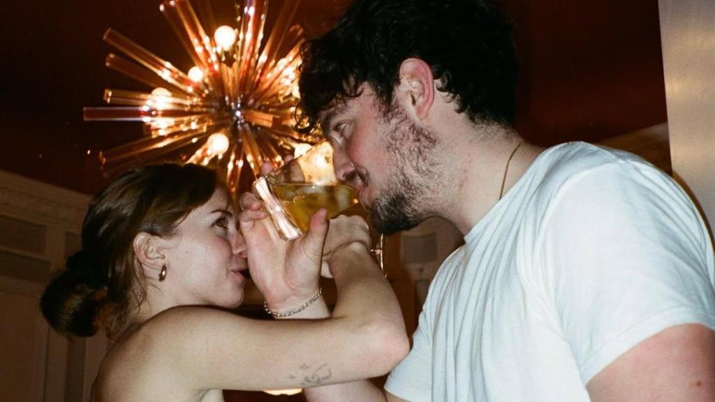 Stella del Carmen y Alex Gruszynski en una imagen de sus redes.