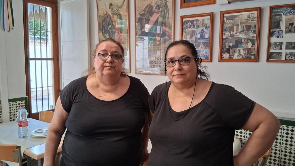 Las hermanas Carmen y Mariló, gerentes de Casa Carlos