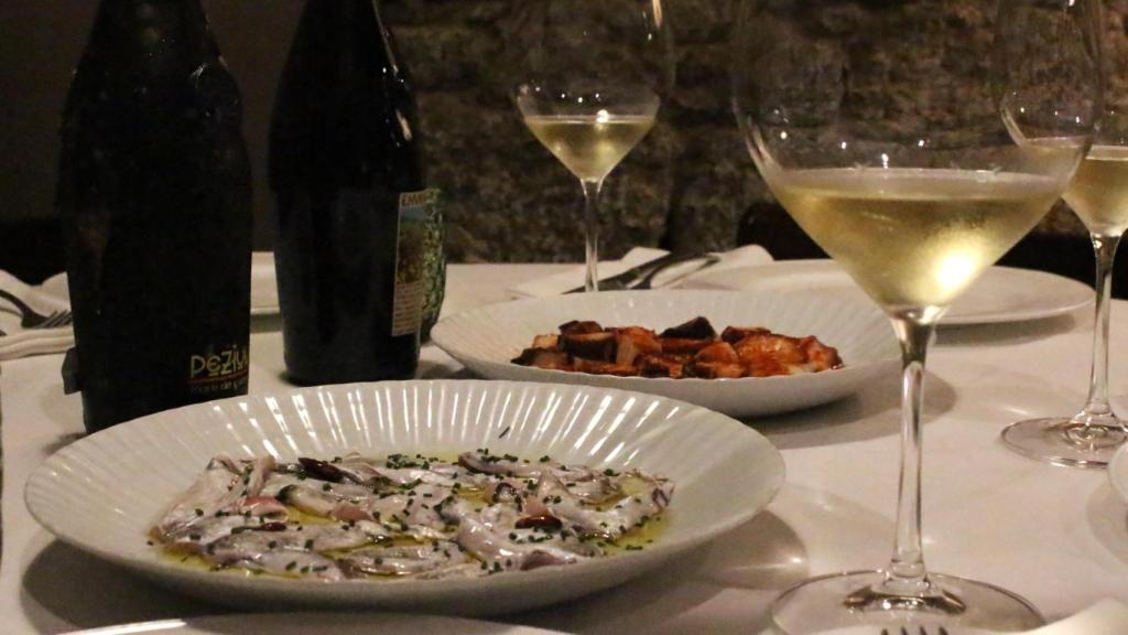 Cocochas de merluza y pulpo en el restaurante Pablo Gallego de A Coruña.