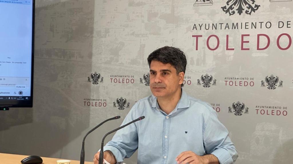 Juan José Alcalde, portavoz del Ayuntamiento de Toledo, en rueda de prensa.