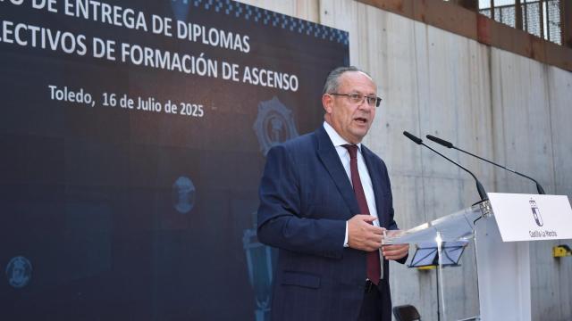 Juan Alfonso Ruiz Molina ha enviado una carta a Montero con la petición de una reunión del CPFF.