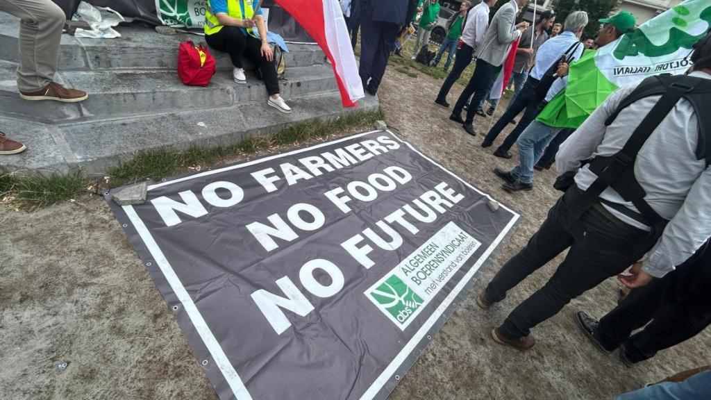 Una pancarta utilizada en la protesta en Bruselas