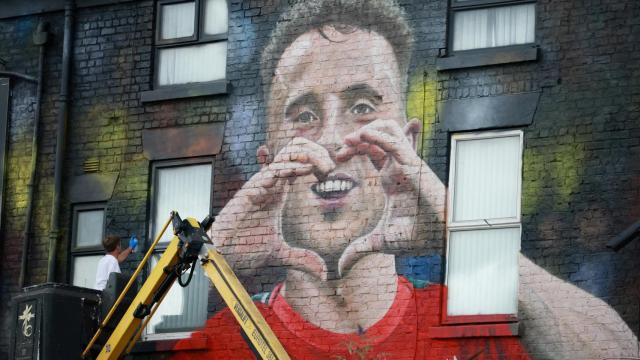 El mural en memoria de Diogo Jota en Liverpool.