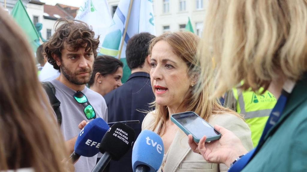 Cristina Maestre, en la manifestación del campo por la PAC en Bruselas.
