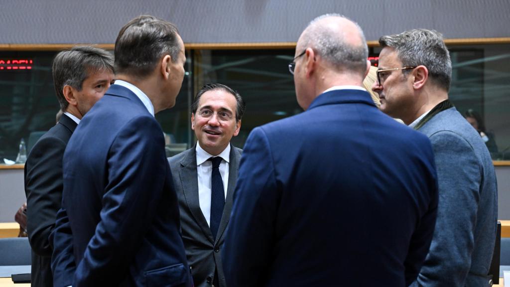 El ministro de Exteriores, José Manuel Albares, durante la reunión celebrada este martes en Bruselas