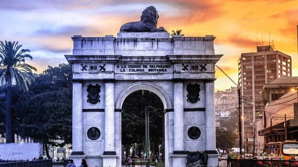 Escultura en la Ciudad de Valparaíso.