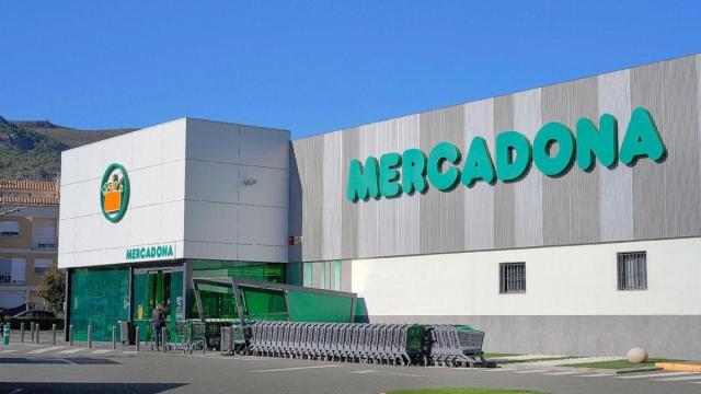 Fachada Mercadona.