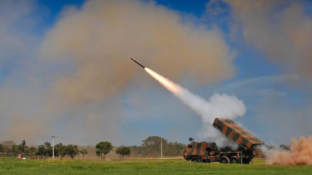 Sistema lanzacohetes Astros