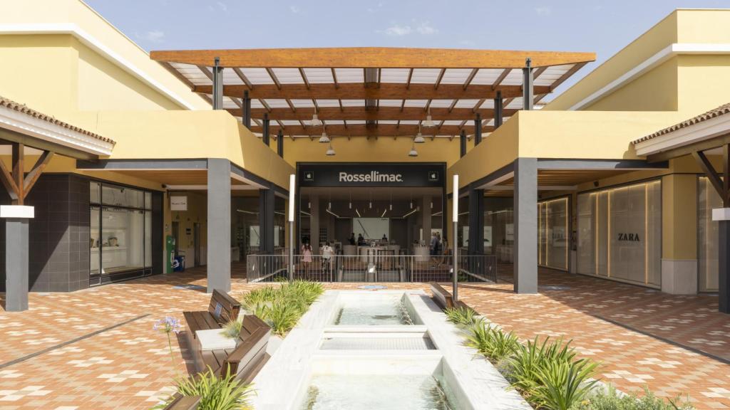 Imagen del centro comercial Plaza Mayor, en Málaga.