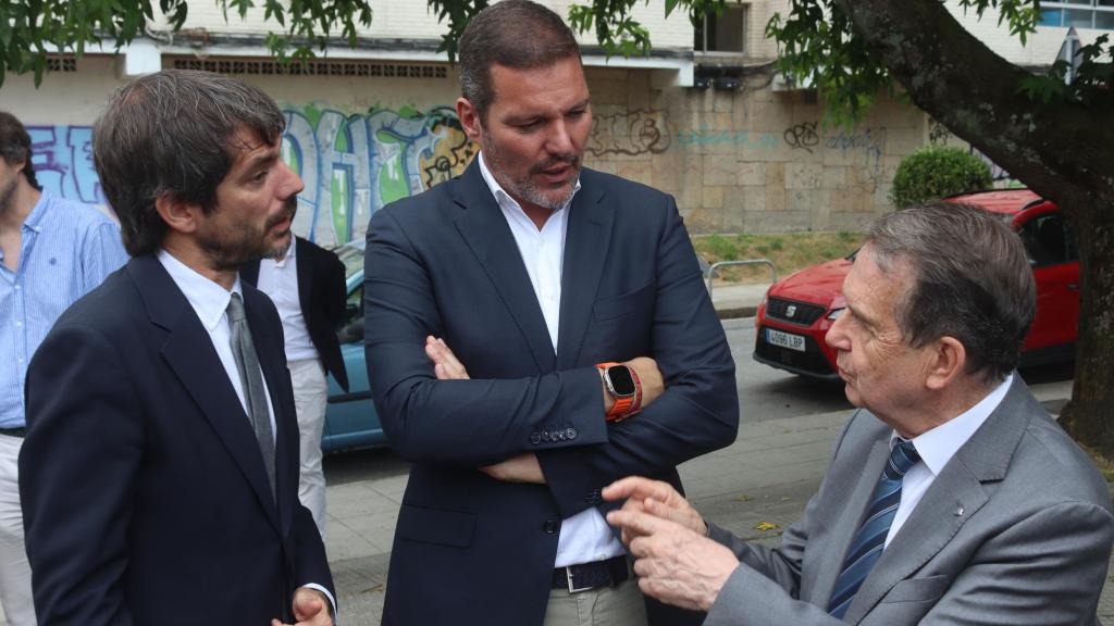 Urtasun, junto a López Campos y Caballero