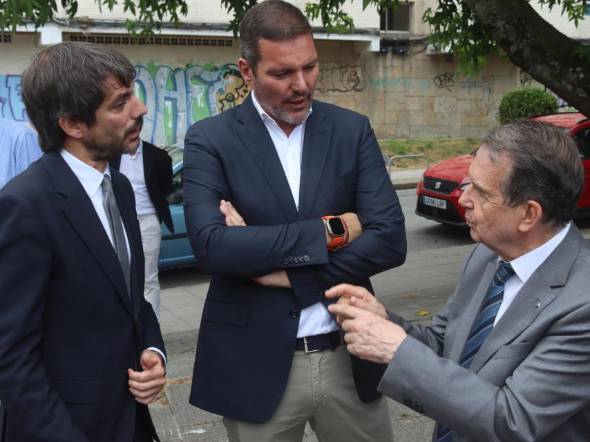 Urtasun, junto a López Campos y Caballero