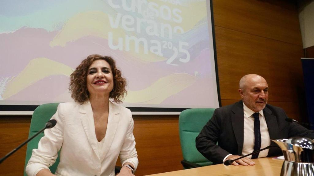 María Jesús Montero, en los Cursos de Verano de la UMA.