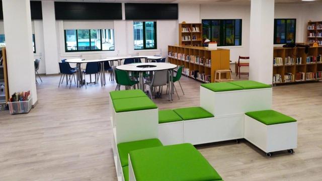 Biblioteca del del IES Valadares de Vigo.