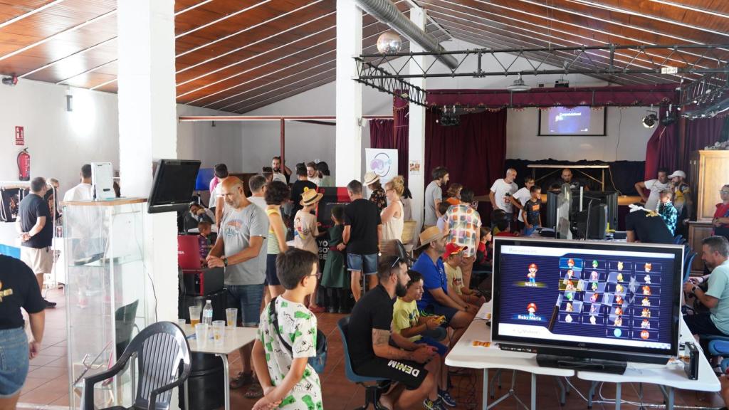 'Friki Town' en Alpandeire.