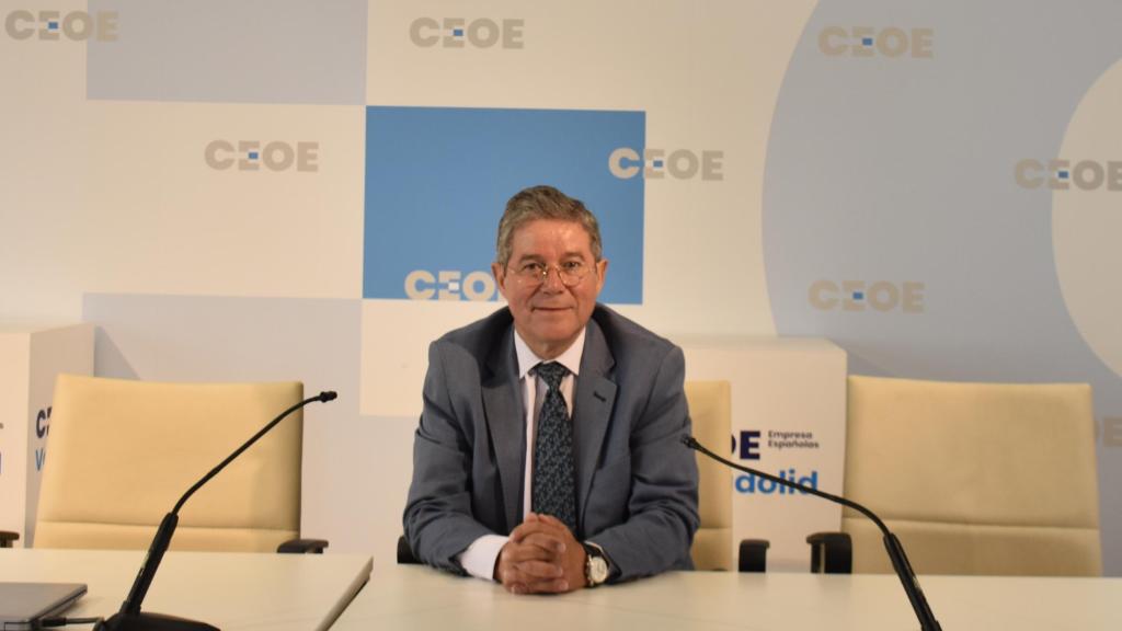 Carlos Magdaleno, durante una entrevista con El Español - Noticias de Castilla y León en la sede de CEOE Valladolid