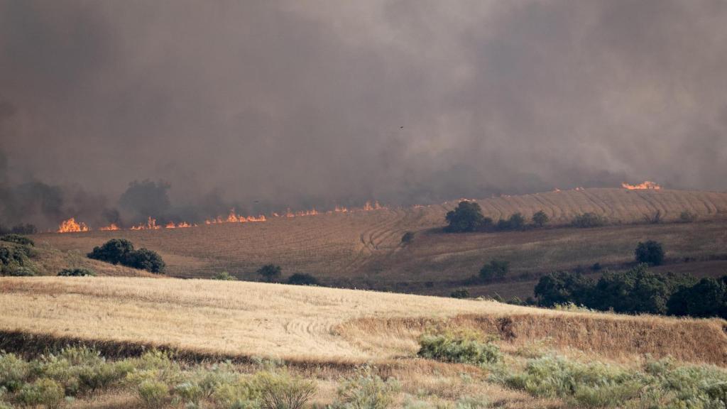 Vista del incendio en Navalcarnero (Madrid).