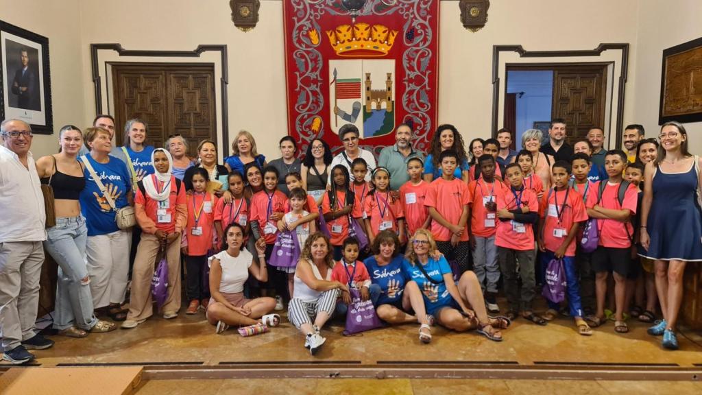 Un verano en paz por fin comienza: los 23 niños saharauis llegan a Zamora tras dos semanas de espera