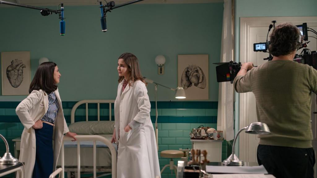 Natalia Sánchez, Begoña Montes en 'Sueños de libertad'.