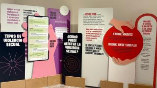 Paneles informativos sobre violencia sexual en el Caivis de Zaragoza