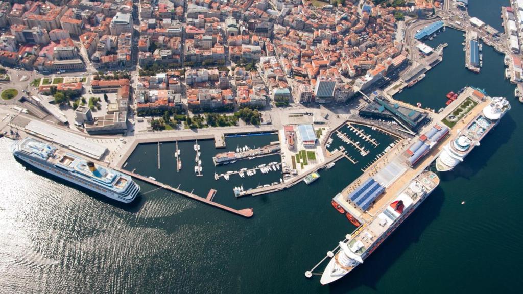 Vista aérea del puerto de Vigo.