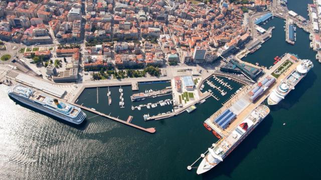 Vista aérea del puerto de Vigo.