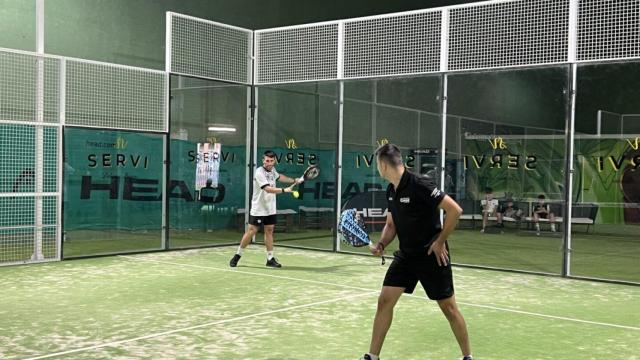 Uno de los partidos de padel jugados en Guijuelo