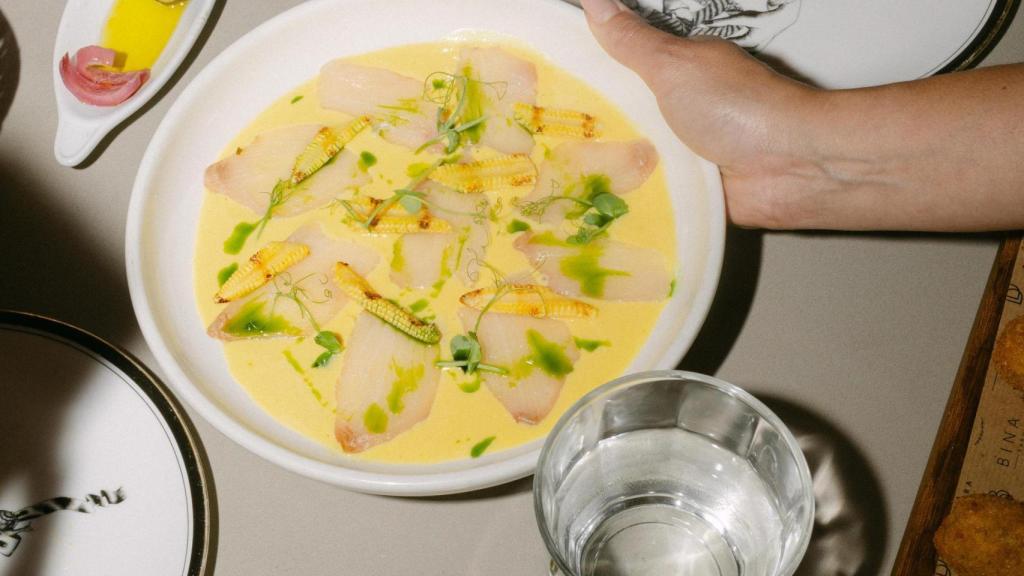 Bina Bar ofrece platos para compartir.