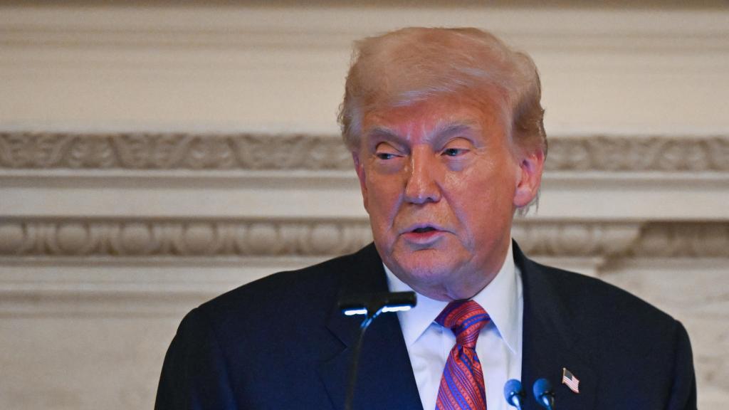 Donald Trump este viernes en una cena con senadores republicanos.