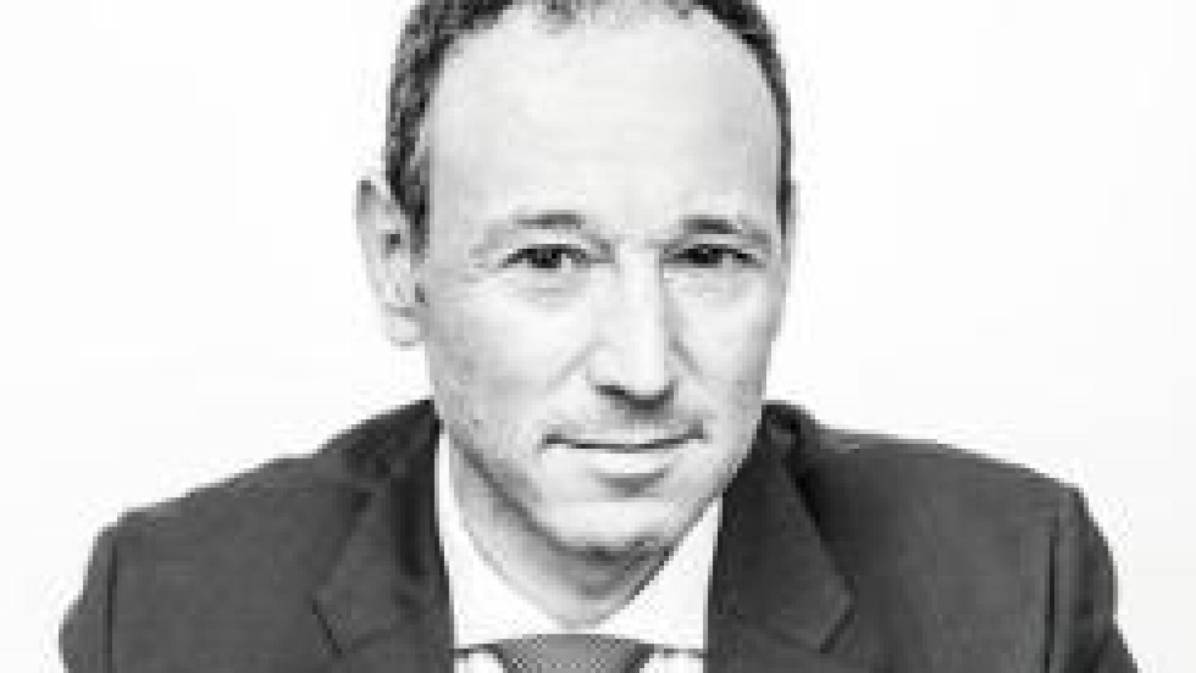 Guillermo Martínez.