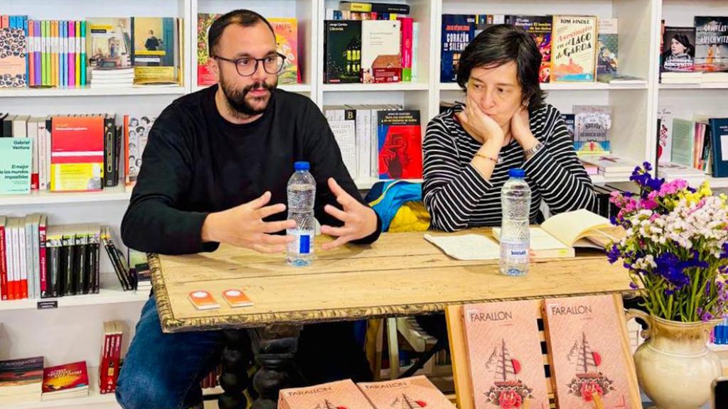 Javier Novo, escritor, durante la presentación de su libro