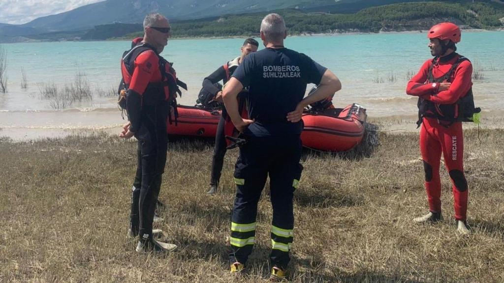 Los bomberos de la DPH.