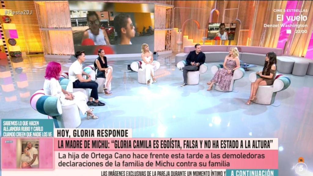 Colaboradores en plató.