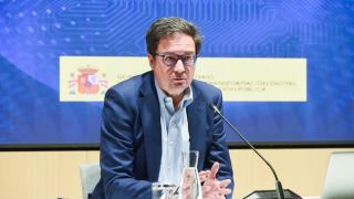 El ministro para la Transformación Digital y de la Función Pública, Óscar López, presenta el 'Consenso por una Administración Abierta'.