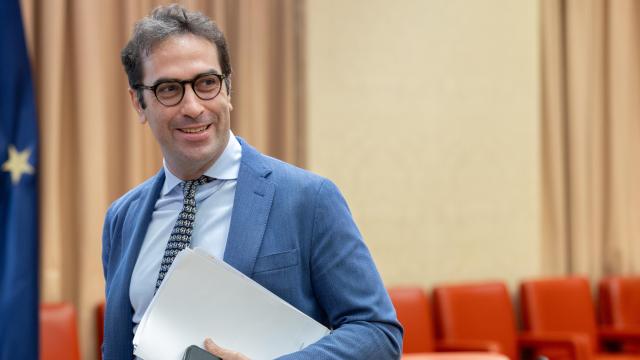 Carlos Cuerpo en la Comisión de Economía del Congreso de este lunes.