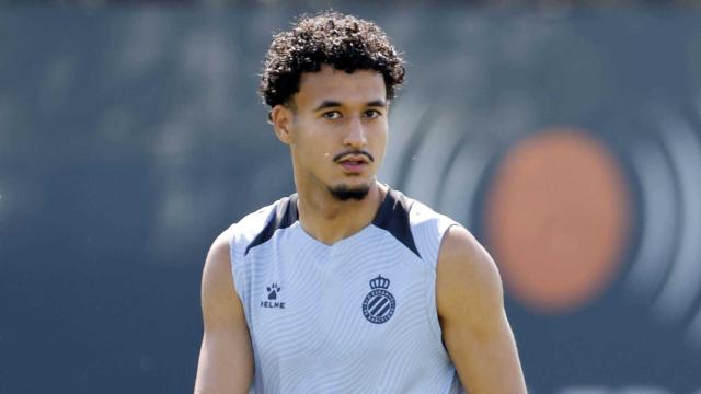 Omar El Hilali, en un entrenamiento con el RCD Espanyol