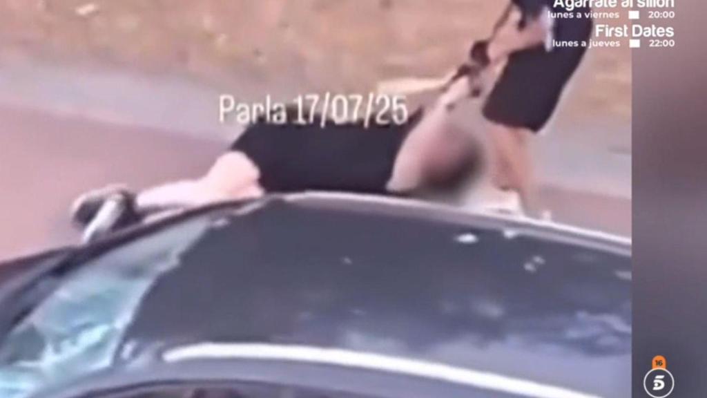 Imágenes de la agresión de la mujer.