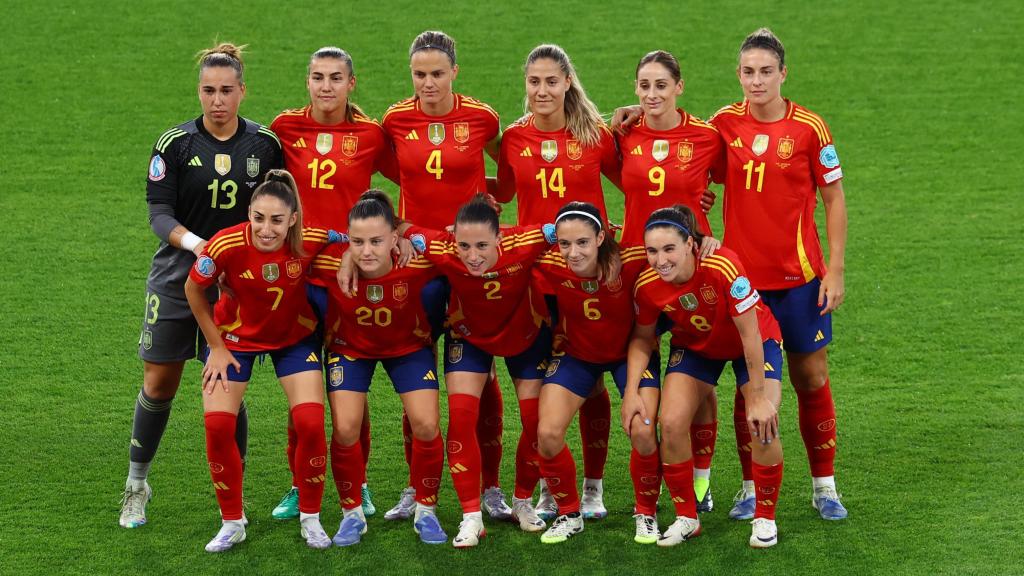 La alineación de España contra Suiza en la Eurocopa femenina.