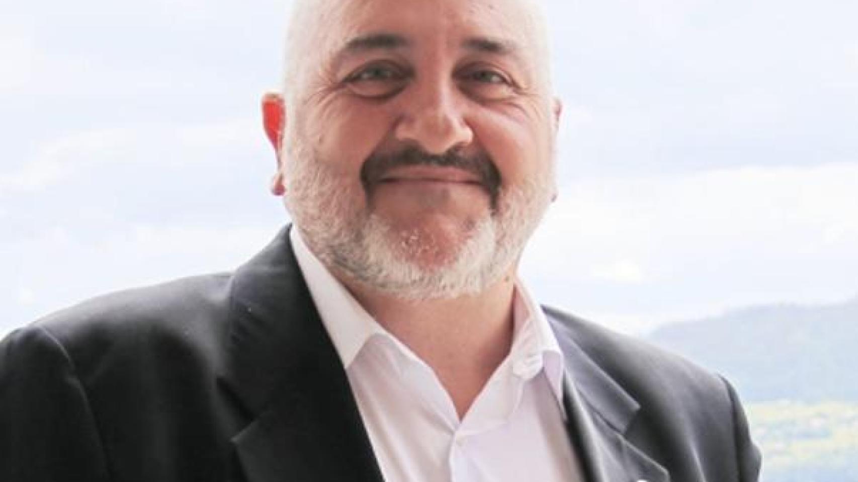 Julio Iglesias, alcalde de Ares.