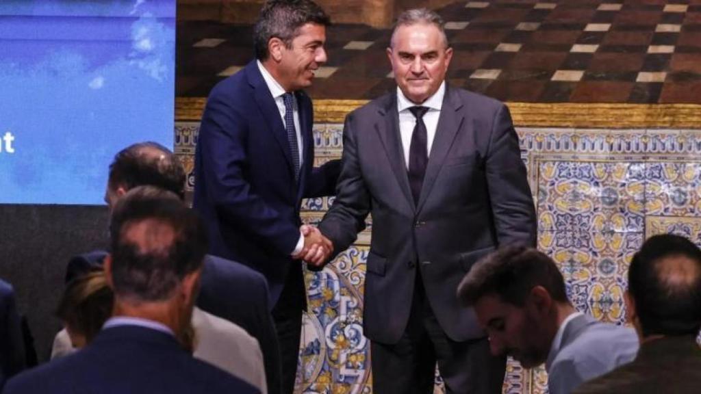 Carlos Mazón y Francisco José Gan Pampols, durante la presentación del Plan de Recuperación 'Endavant'. Rober Solsona / EP