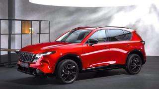 Vista fronto-lateral del Mazda CX-5