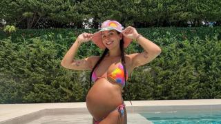 Cristina Pedroche en su piscina.