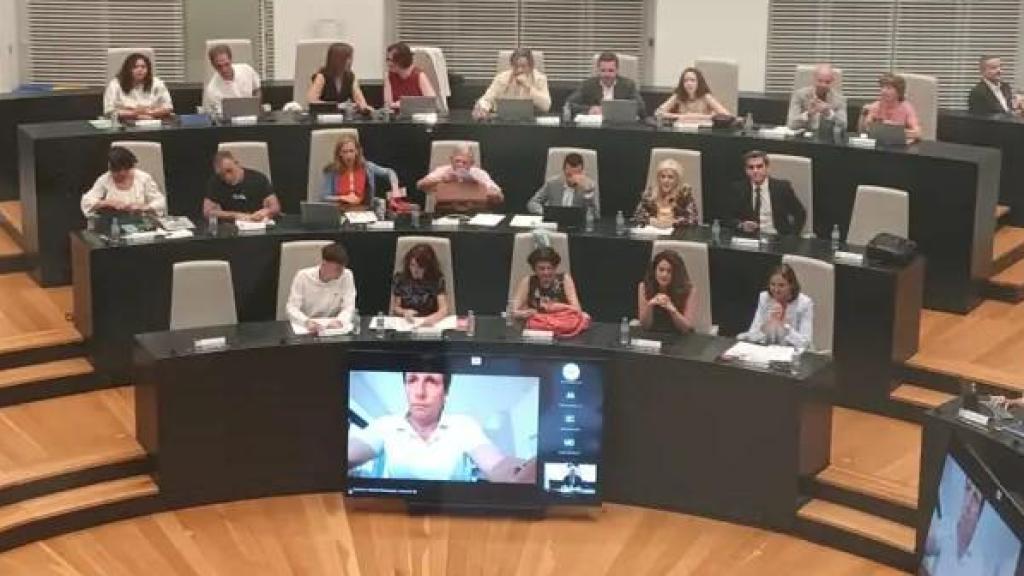 Almeida se conecta online al pleno de Cibeles este 22 de julio.