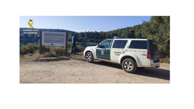 Patrulla de la Guardia Civil en las Lagunas de Ruidera.