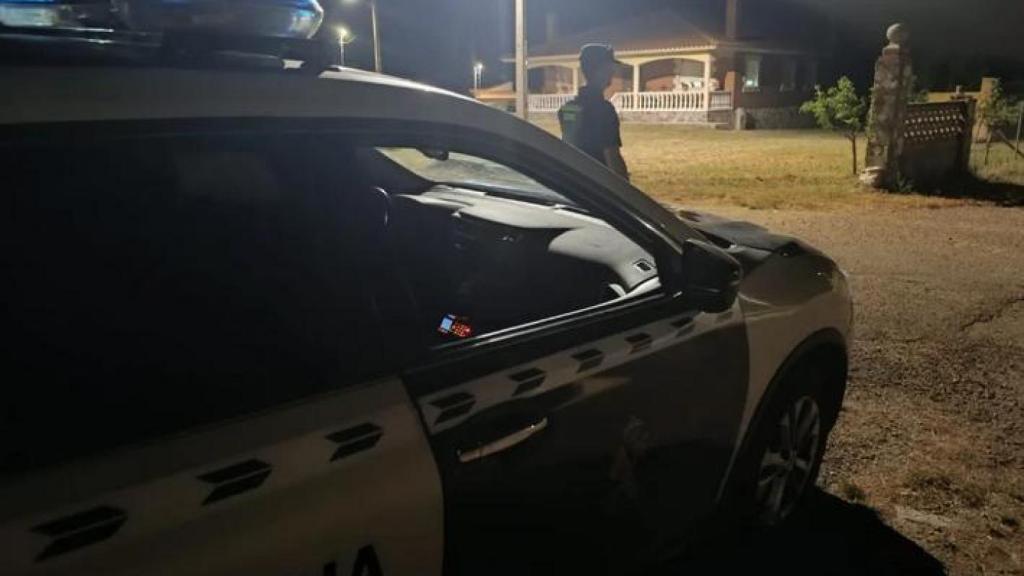 Agentes de la Guardia Civil durante la búsqueda