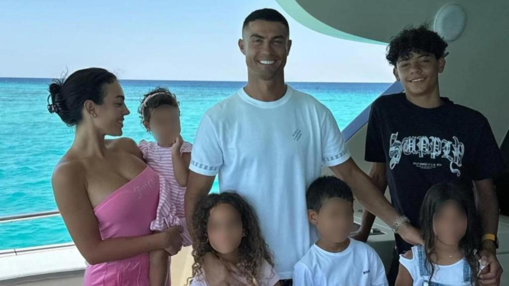 Georgina Rodríguez y su familia.