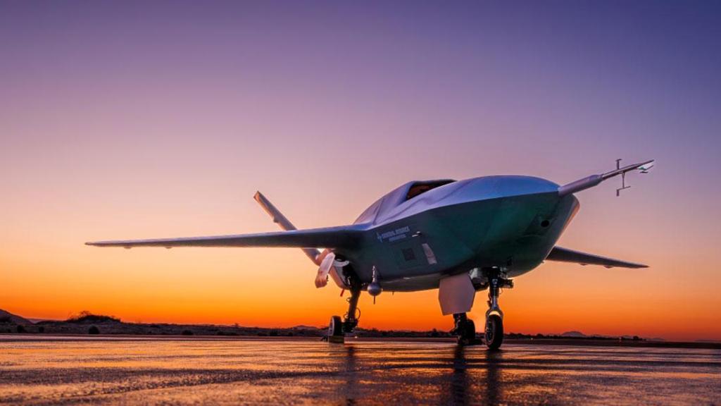 Avión de combate colaborativo YFQ-42A